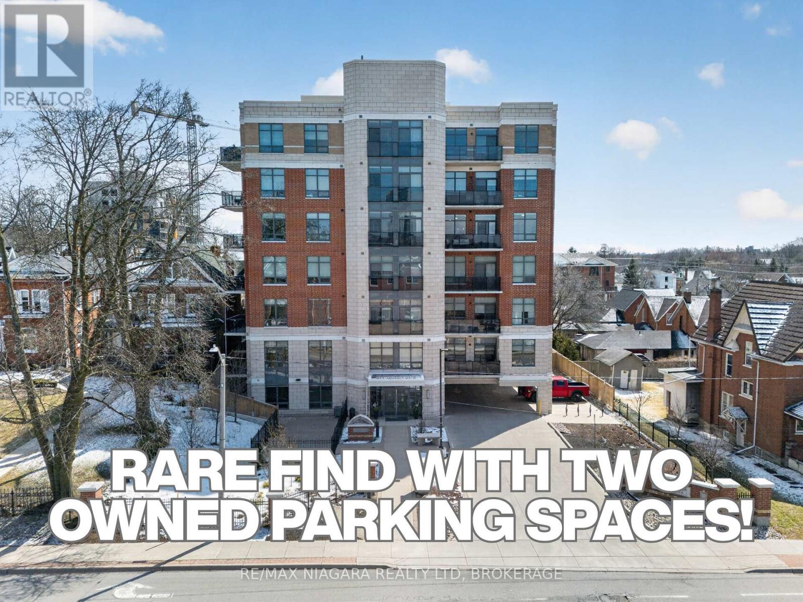 403 - 399 Queen Street S, Kitchener, Ontario  N2G 0C4 - Photo 1 - X12991132