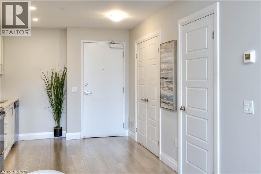 5 Wake Robin Drive Unit# 211, Kitchener, Ontario N2E 3L2 - Photo 2 - 40836425