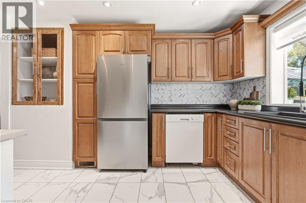101 Irene Avenue, Stoney Creek, Ontario  L8G 2B1 - Photo 15 - 40835808