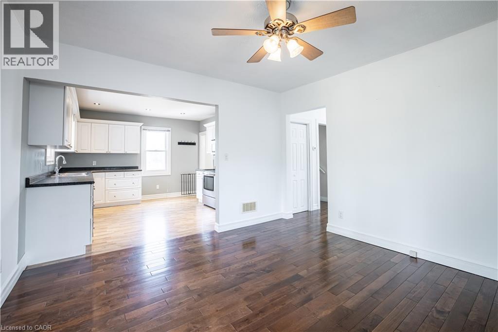 521 South Pelham Road Unit# Upper, Welland, Ontario  L3C 3C7 - Photo 10 - 40835628