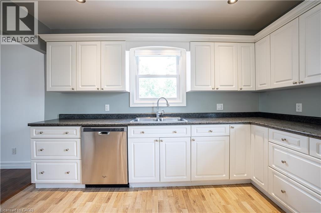 521 South Pelham Road Unit# Upper, Welland, Ontario  L3C 3C7 - Photo 14 - 40835628