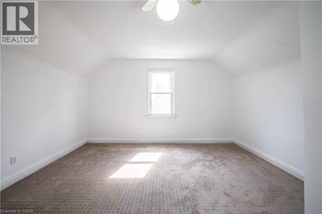 521 South Pelham Road Unit# Upper, Welland, Ontario  L3C 3C7 - Photo 20 - 40835628
