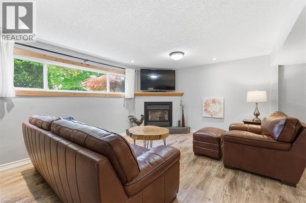20 Wolfe's Court, Kitchener, Ontario  N2B 2Z1 - Photo 30 - 40835375