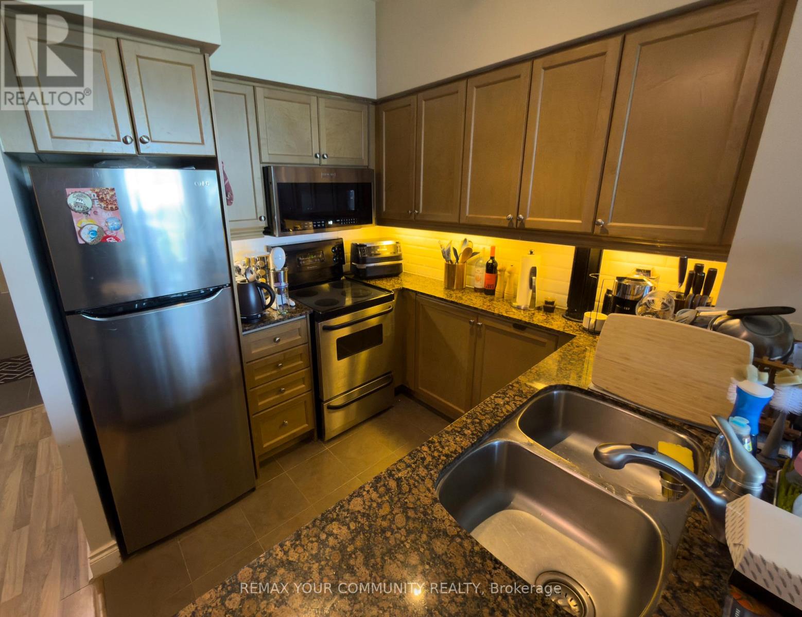 805 - 319 Merton Street, Toronto, Ontario  M4S 1A5 - Photo 6 - C13232500