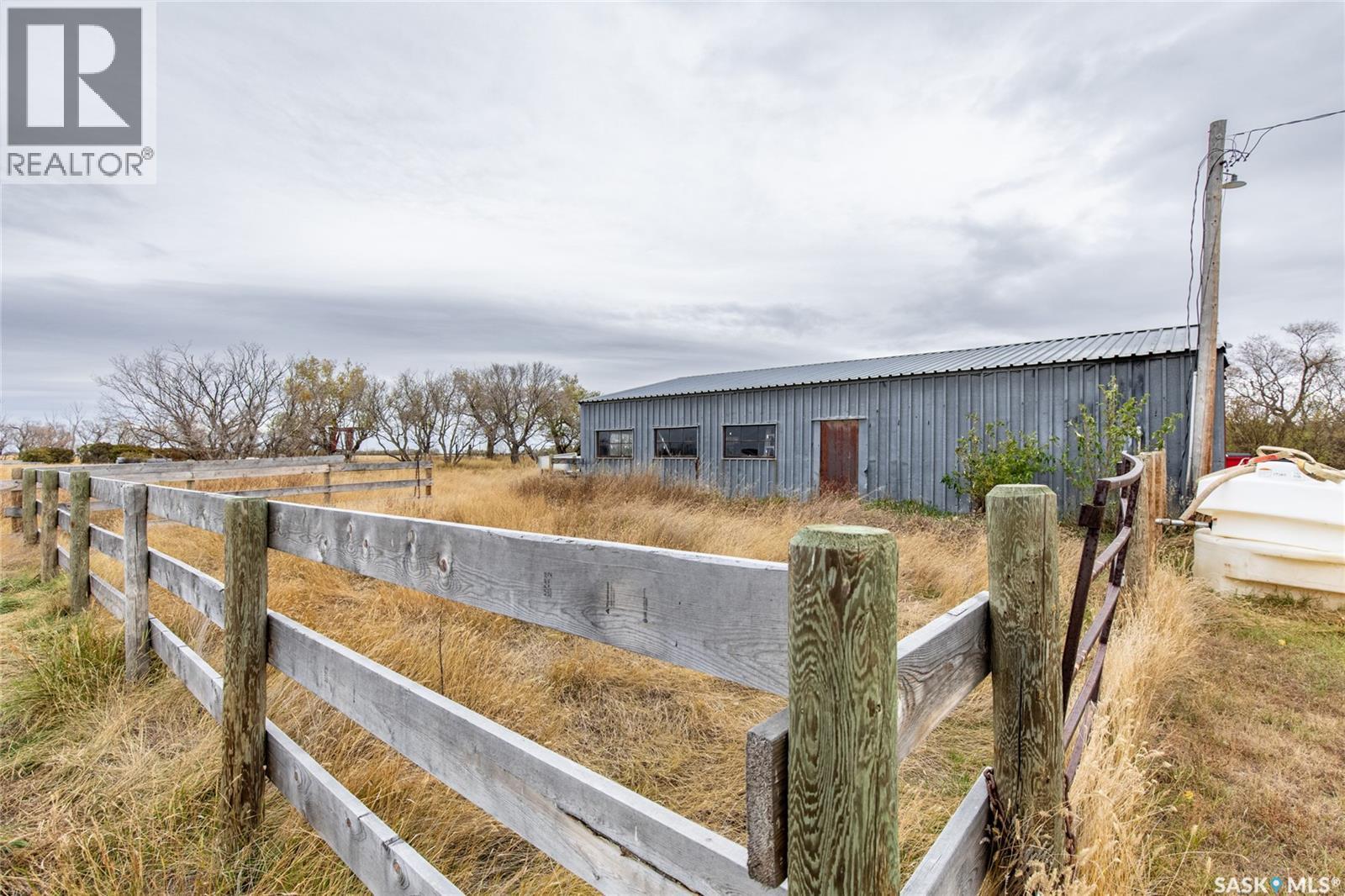 Mcdermit Acreage - Mortlach, Wheatlands Rm No. 163, Saskatchewan  S0H 3E0 - Photo 38 - SK021720