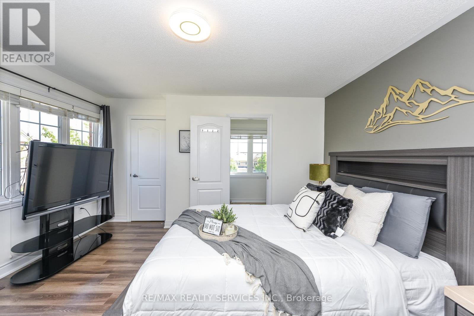 15 Peach Drive S, Brampton, Ontario  L6R 0W5 - Photo 23 - W13235538