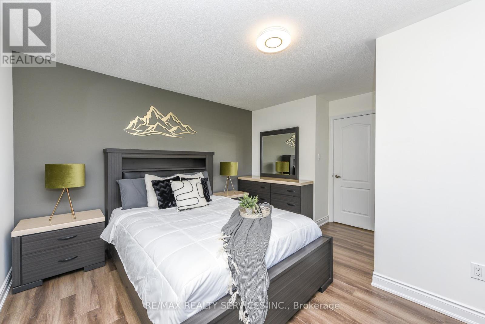 15 Peach Drive S, Brampton, Ontario  L6R 0W5 - Photo 22 - W13235538