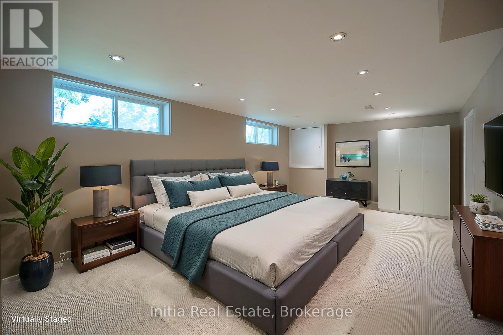 53 Burrows Avenue, Toronto, Ontario  M9B 4W8 - Photo 16 - W13235726