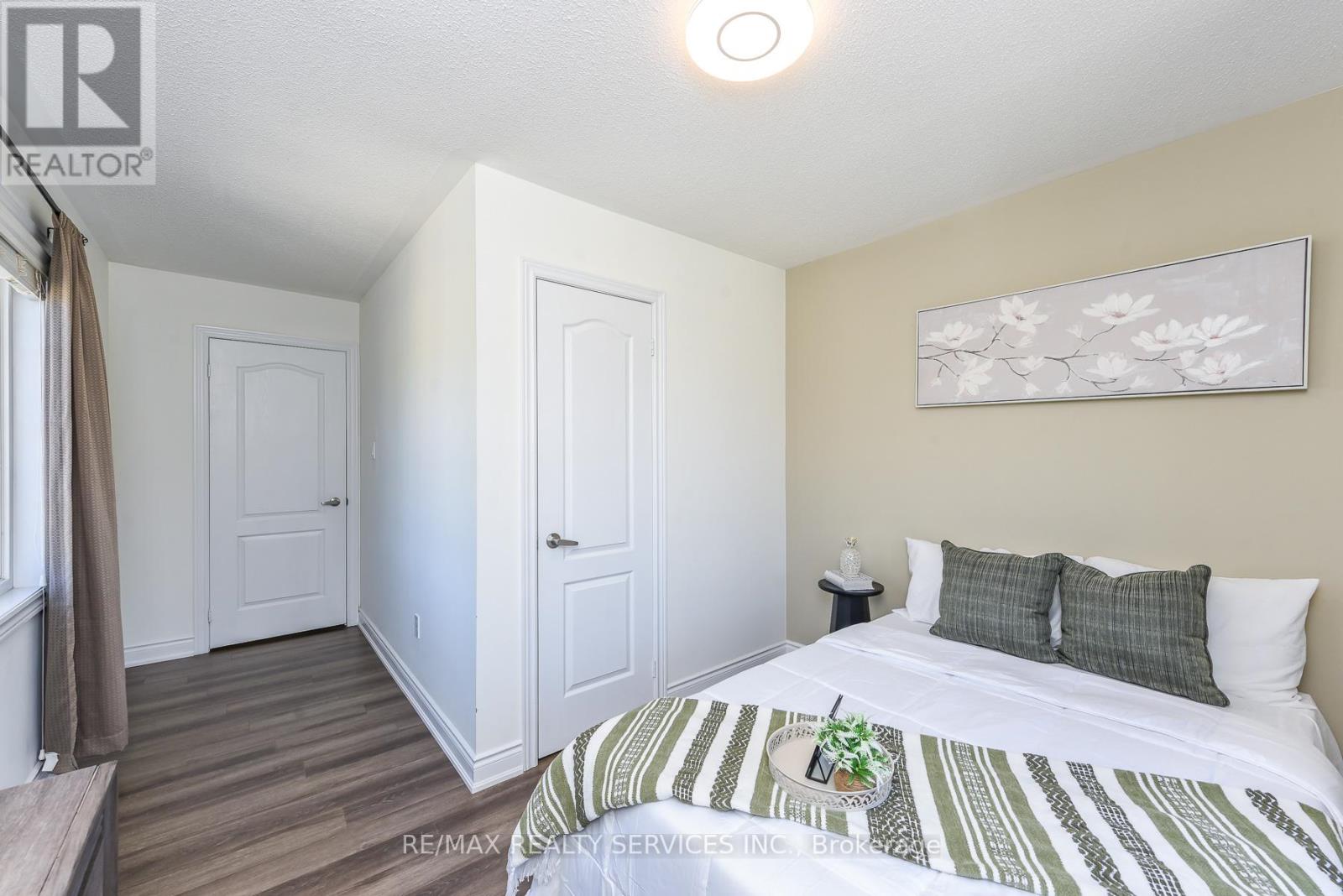 15 Peach Drive S, Brampton, Ontario  L6R 0W5 - Photo 31 - W13235538
