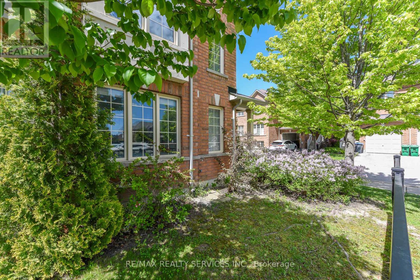 15 Peach Drive S, Brampton, Ontario  L6R 0W5 - Photo 37 - W13235538