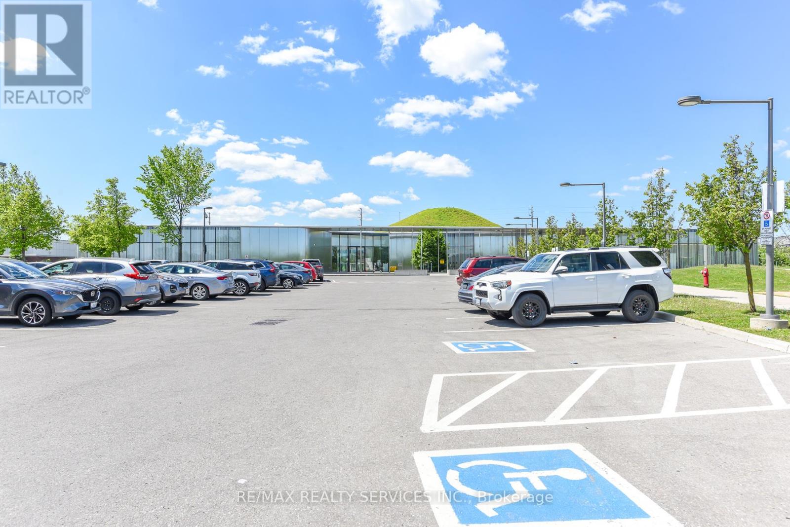 15 Peach Drive S, Brampton, Ontario  L6R 0W5 - Photo 42 - W13235538