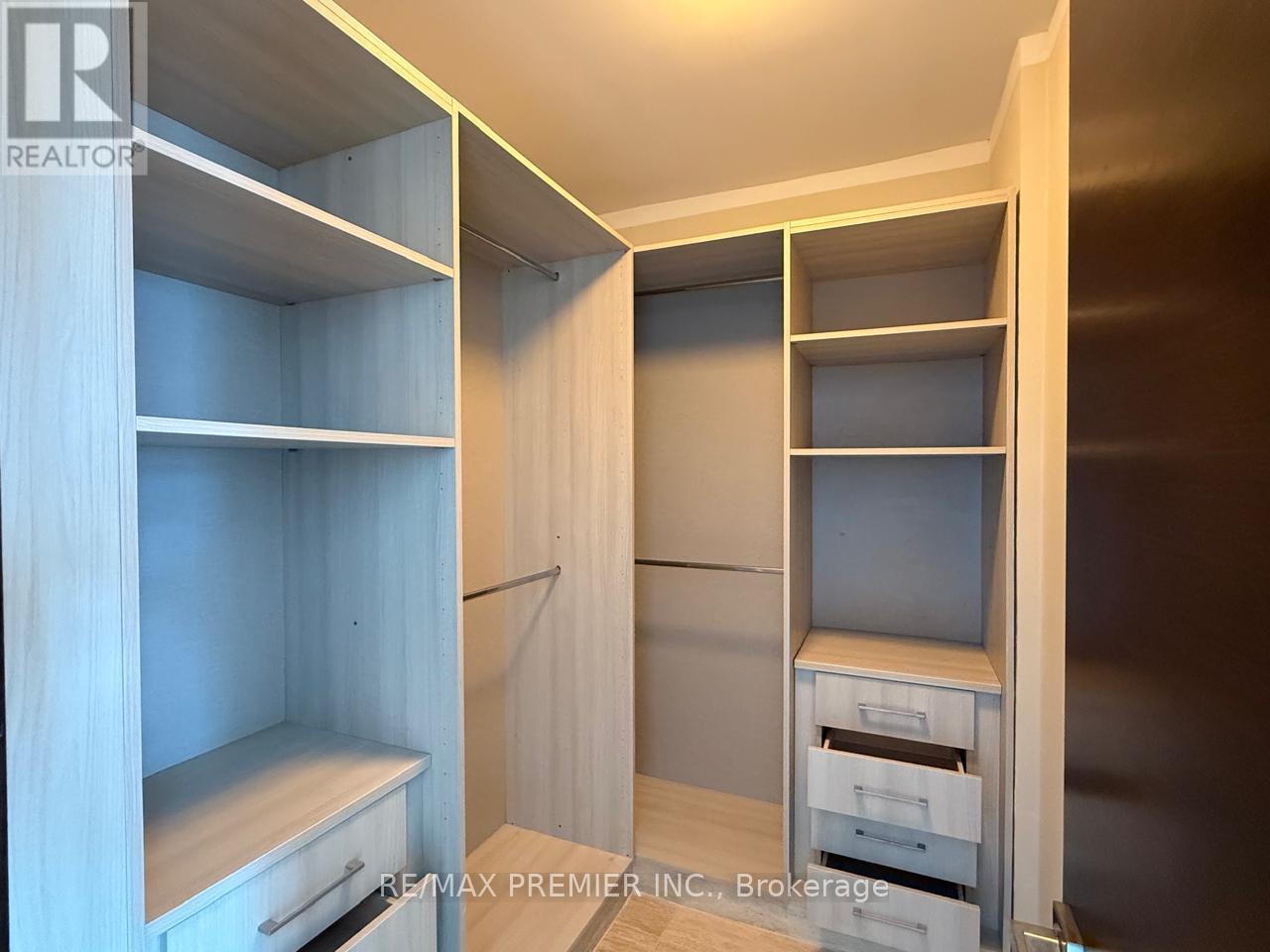 45d - N/a Ph The Regent, Panama, Ontario - Photo 15 - X13118464