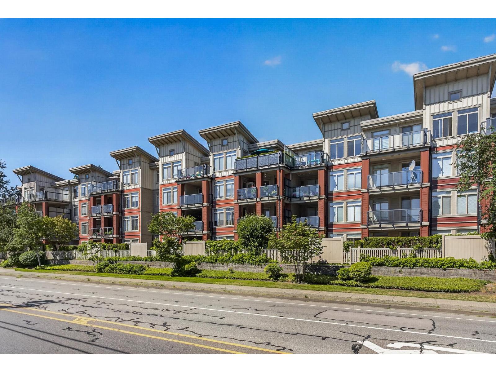 121 15385 101a Avenue, Surrey, British Columbia  V3R 0B4 - Photo 39 - R3131072