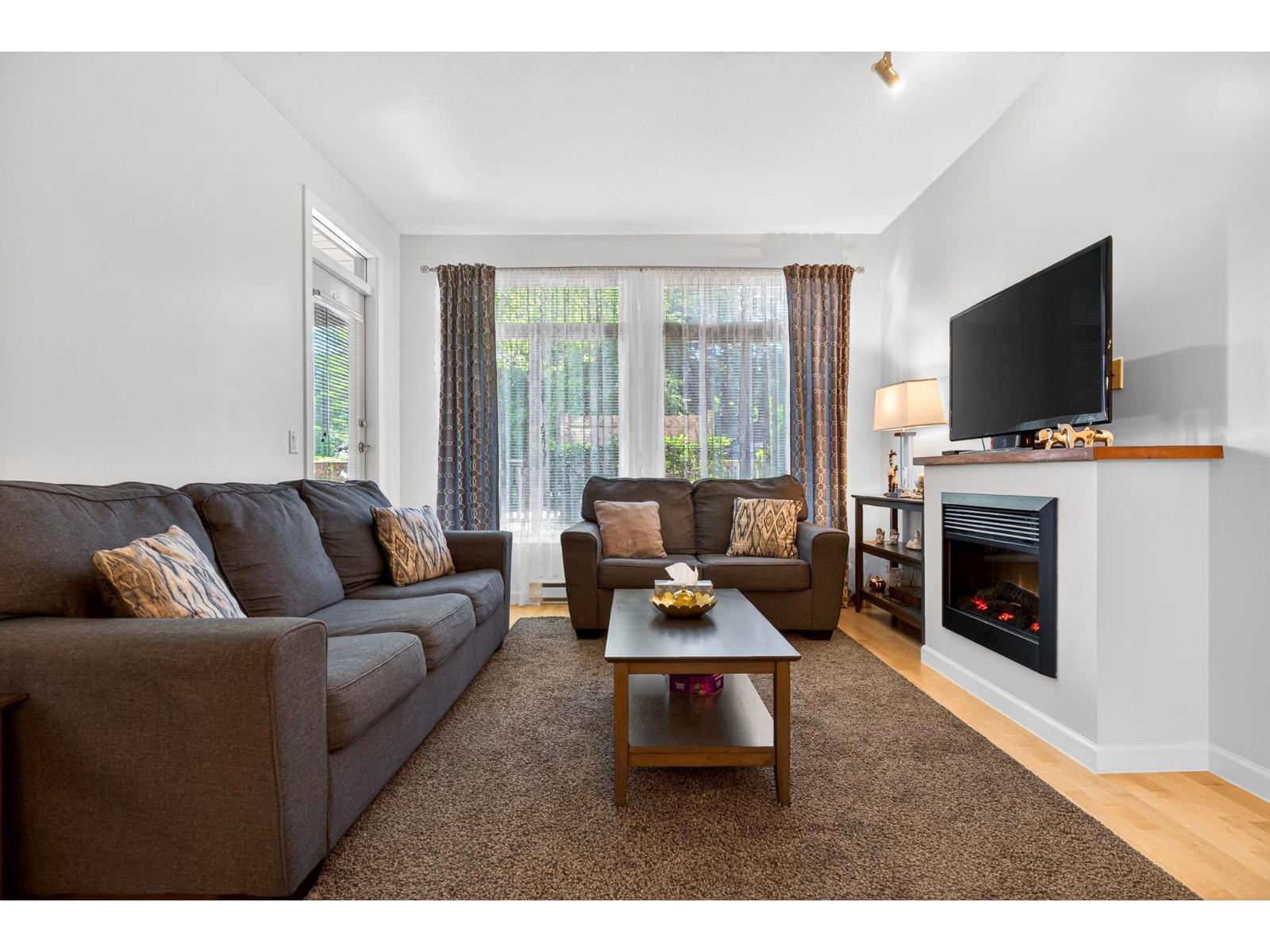 121 15385 101a Avenue, Surrey, British Columbia  V3R 0B4 - Photo 6 - R3131072