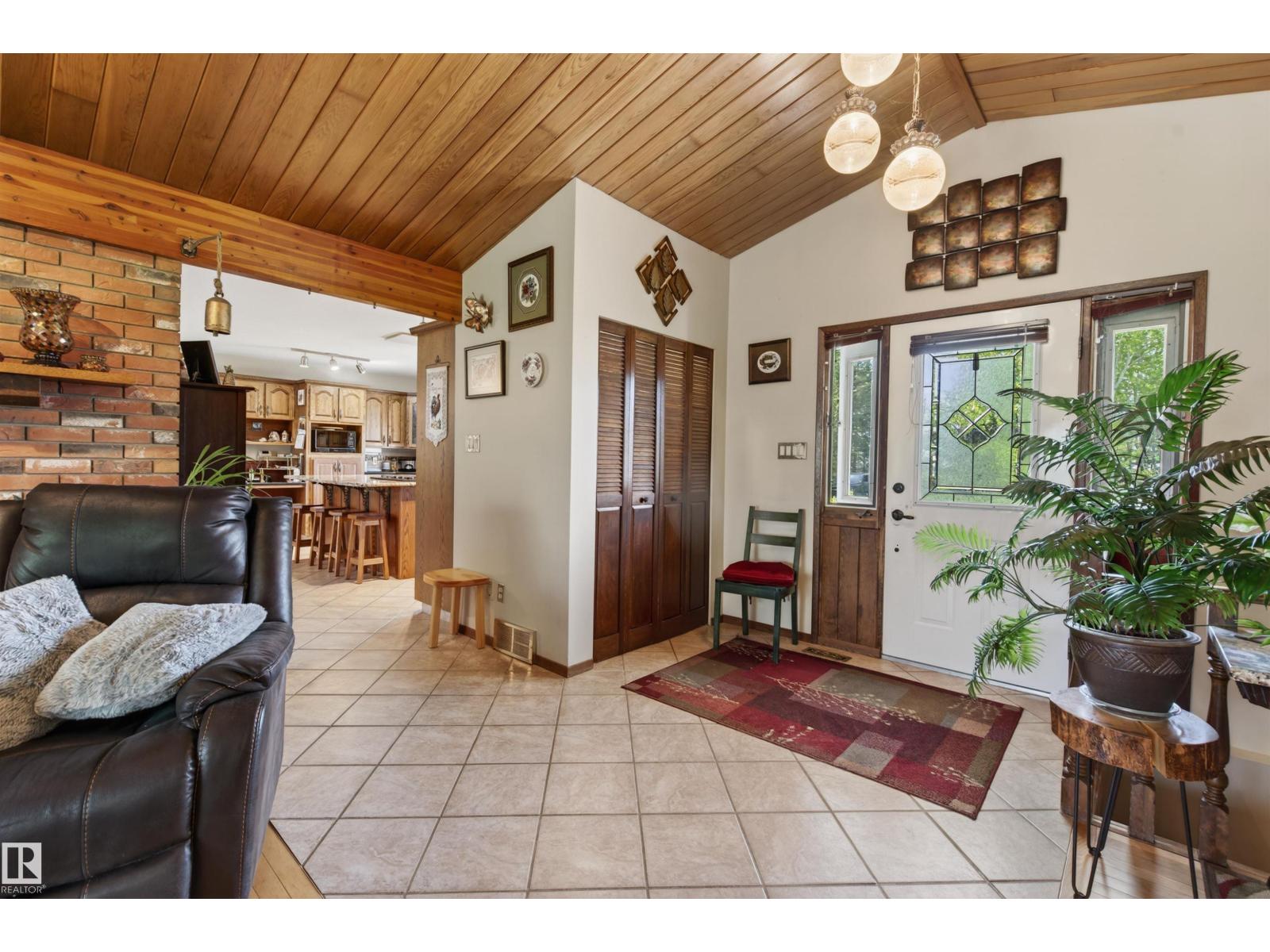 Lorem Ipsum Dolo, Rural Bonnyville M.d., Alberta  T9N  - Photo 17 - DEMO29848512