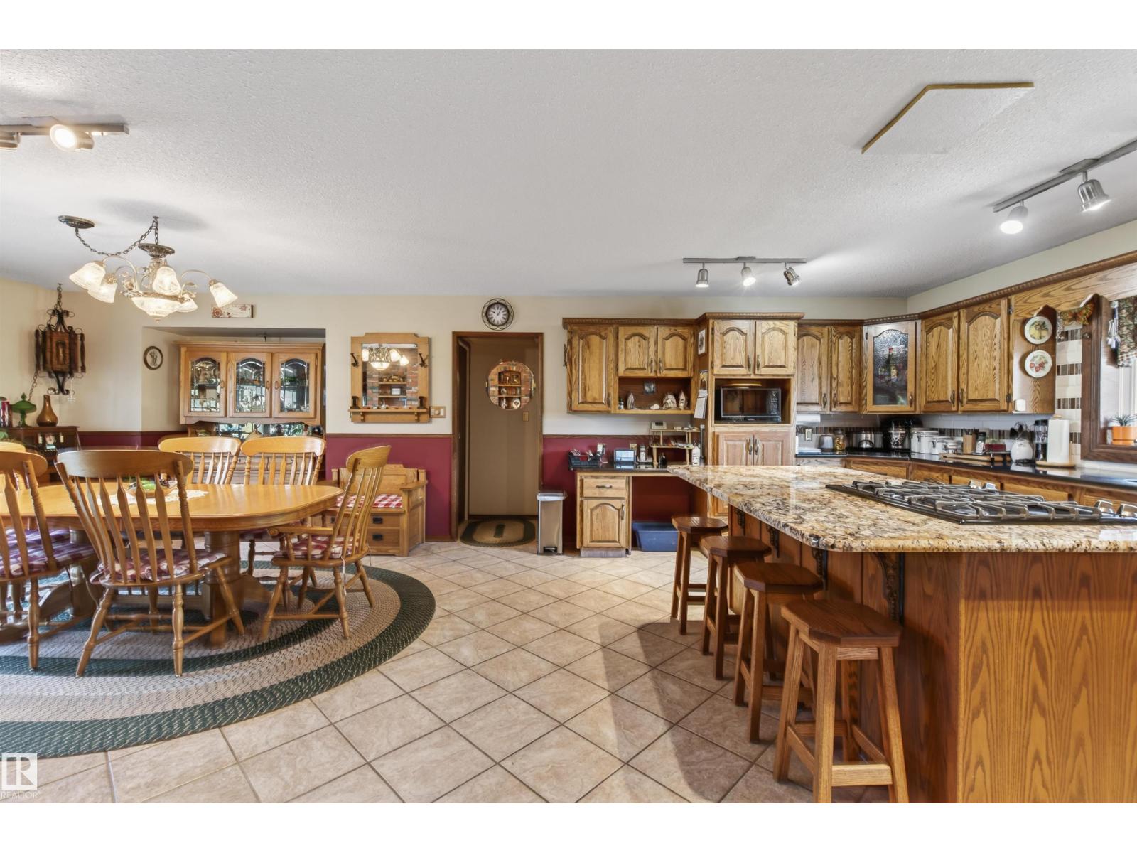 Lorem Ipsum Dolo, Rural Bonnyville M.d., Alberta  T9N  - Photo 8 - DEMO29848512