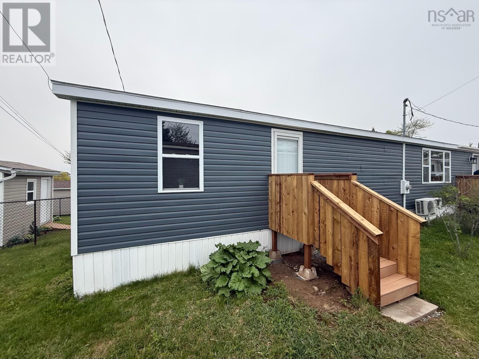 6 Earleton Avenue, Dartmouth, Nova Scotia  B2Y 2A7 - Photo 4 - 202612513