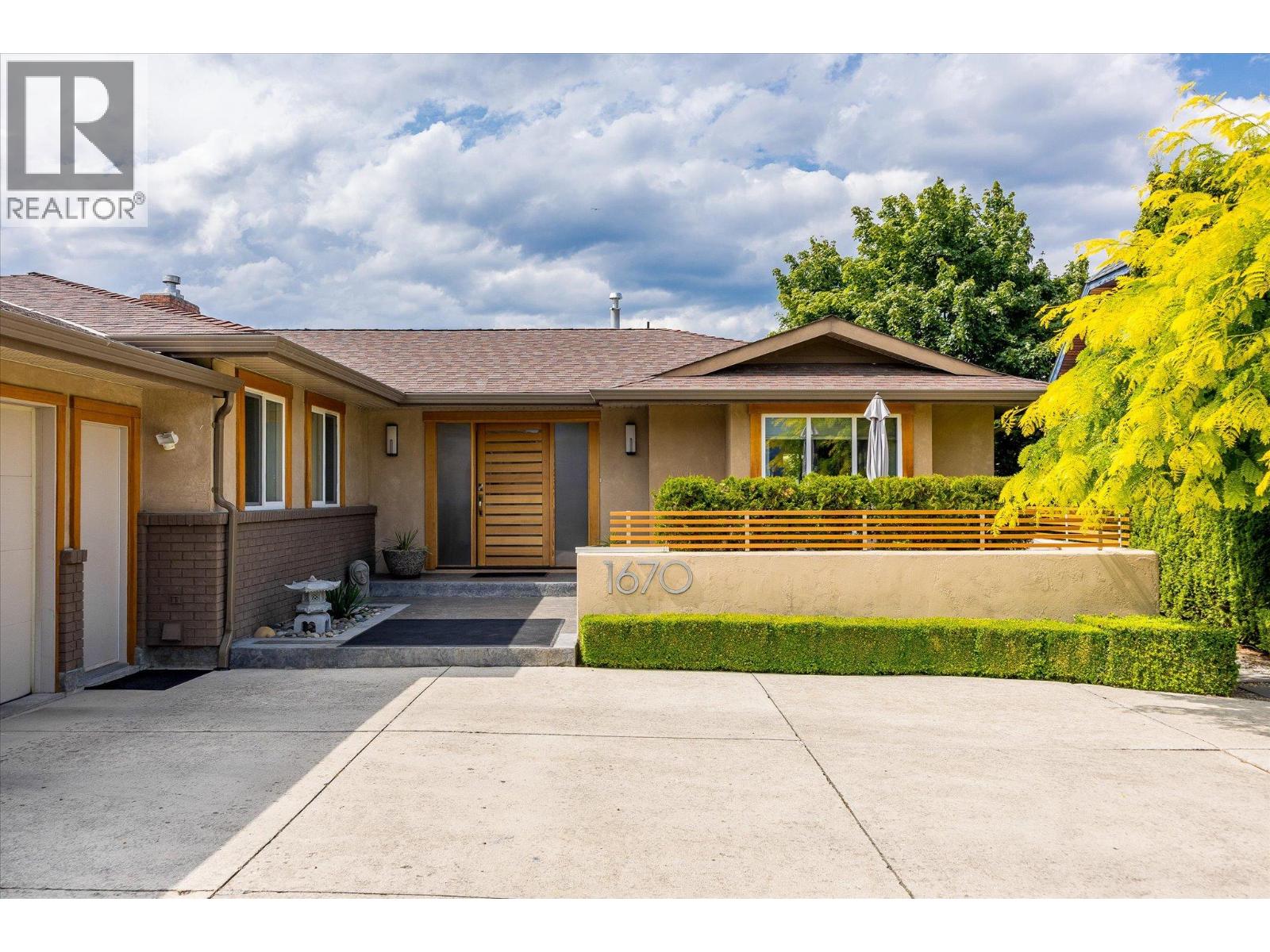 1670 Pritchard Drive, West Kelowna, British Columbia  V4T 1X5 - Photo 4 - 10389990