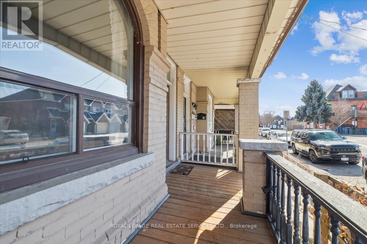 28 St Matthews Avenue, Hamilton, Ontario  L8L 5P3 - Photo 4 - X13235608