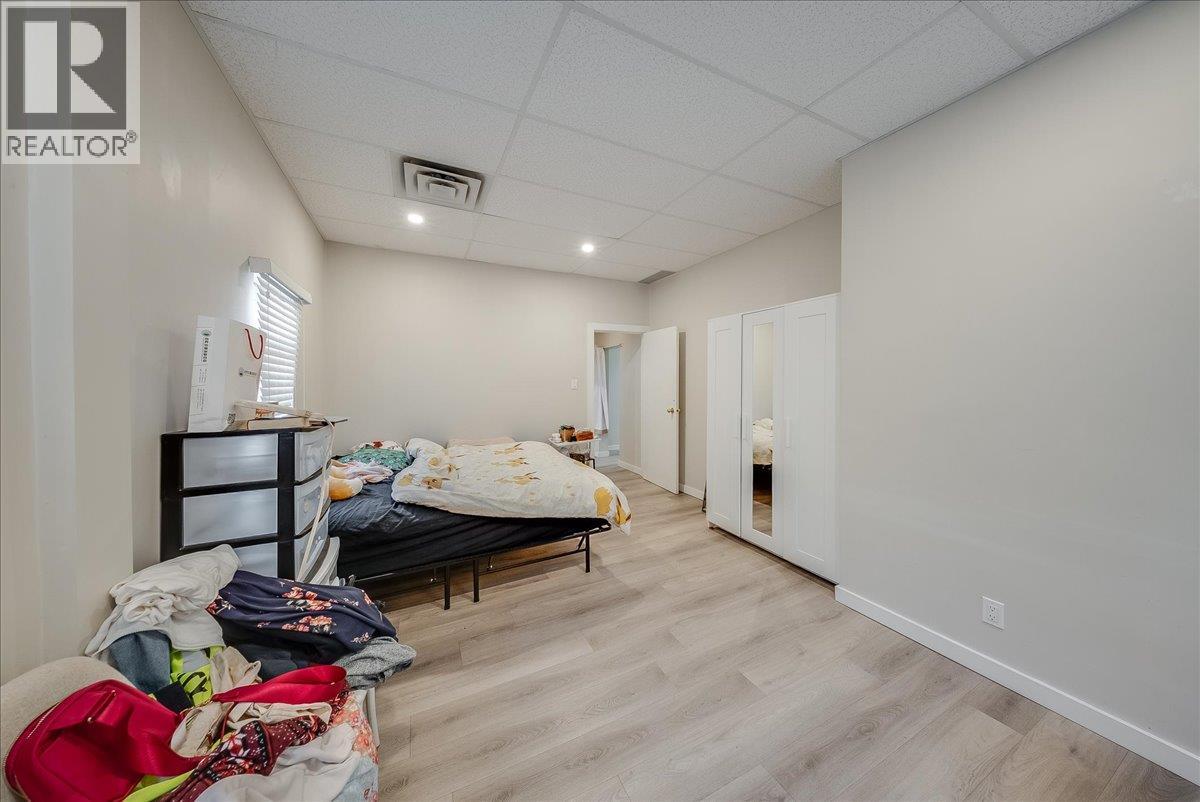 1500 Cedar Avenue, Trail, British Columbia V1R 4C6 - Photo 27 - 10389784