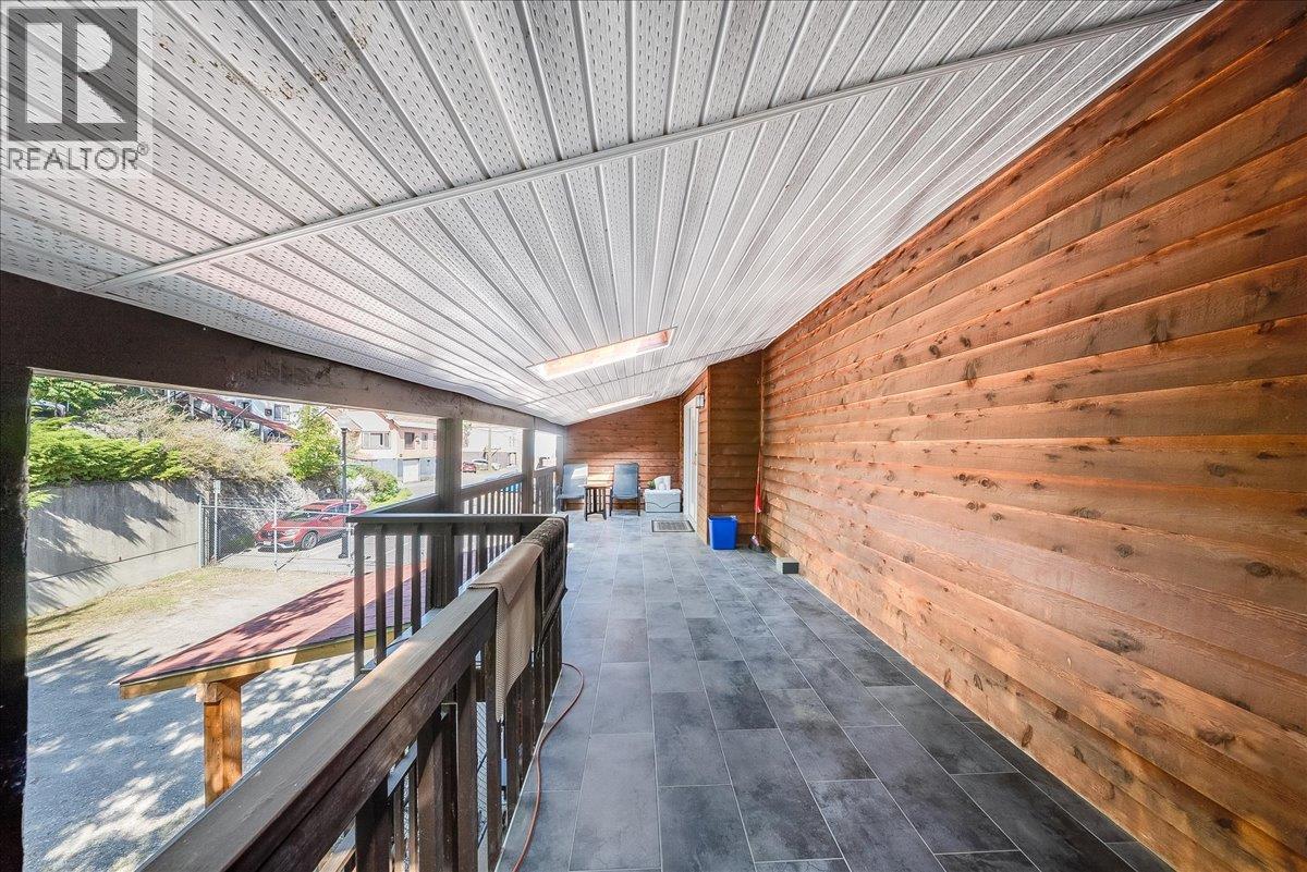 1500 Cedar Avenue, Trail, British Columbia V1R 4C6 - Photo 38 - 10389784