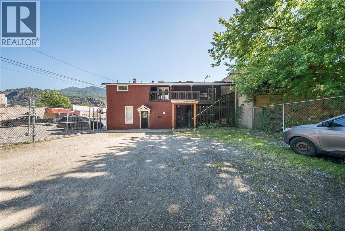 1500 Cedar Avenue, Trail, British Columbia V1R 4C6 - Photo 59 - 10389784
