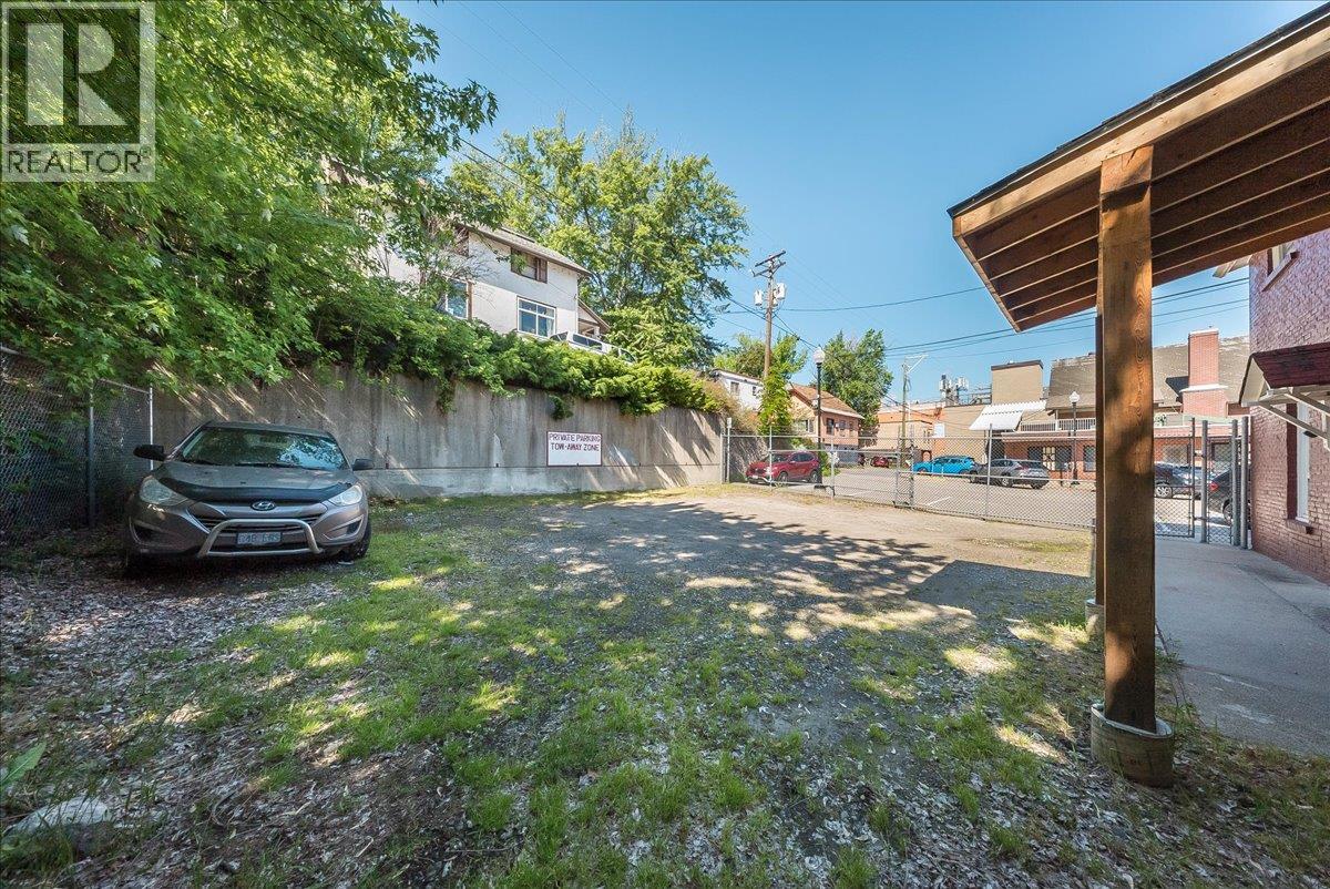 1500 Cedar Avenue, Trail, British Columbia V1R 4C6 - Photo 61 - 10389784