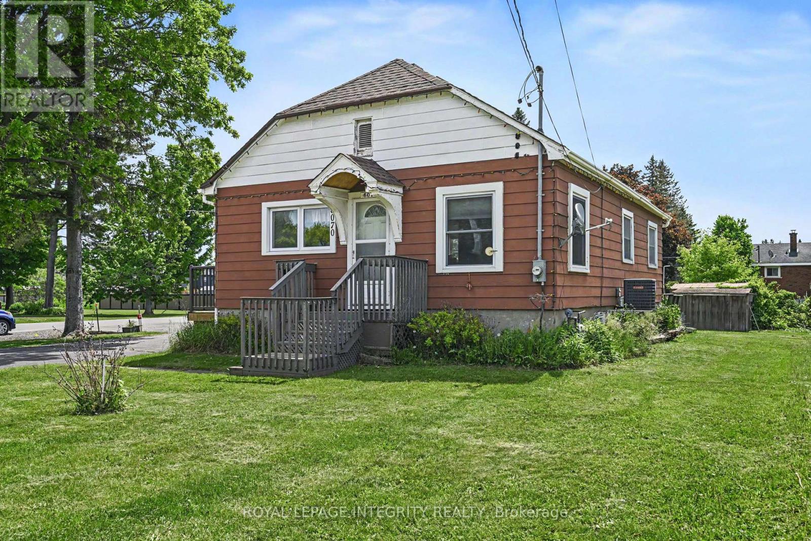 6070 Perth Street, Ottawa, Ontario  K0A 2Z0 - Photo 2 - X13236048