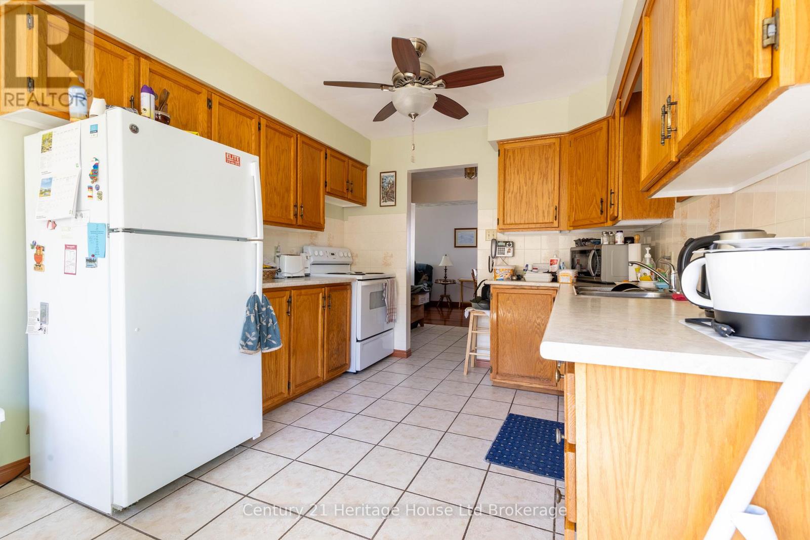 12 Spartan Drive, Brantford, Ontario  N3R 6C7 - Photo 11 - X13235924