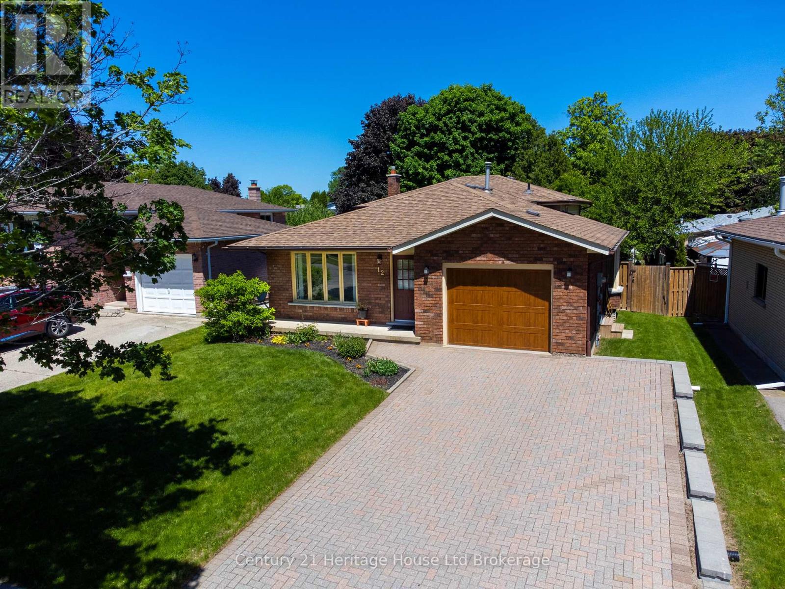12 Spartan Drive, Brantford, Ontario  N3R 6C7 - Photo 2 - X13235924