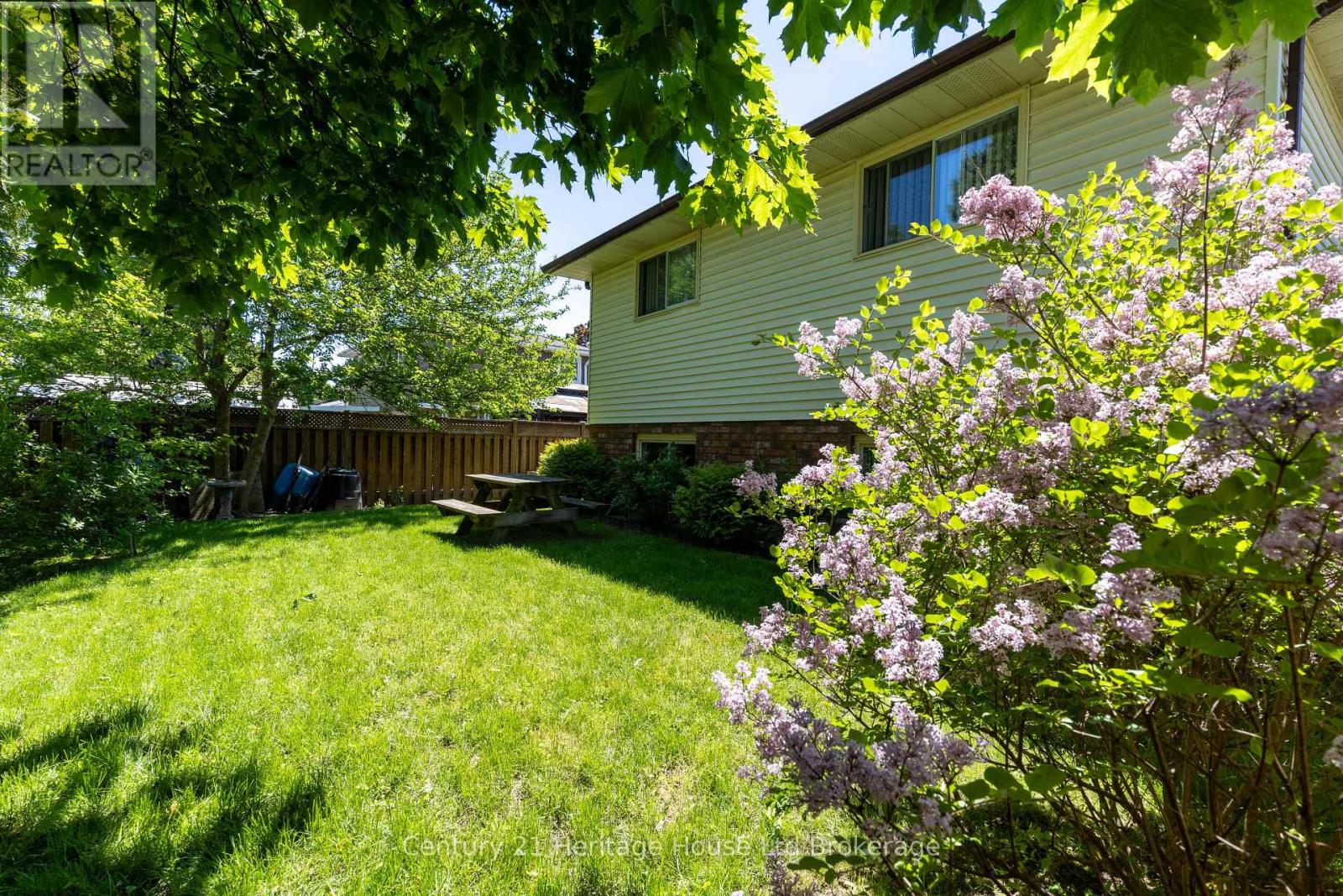 12 Spartan Drive, Brantford, Ontario  N3R 6C7 - Photo 36 - X13235924