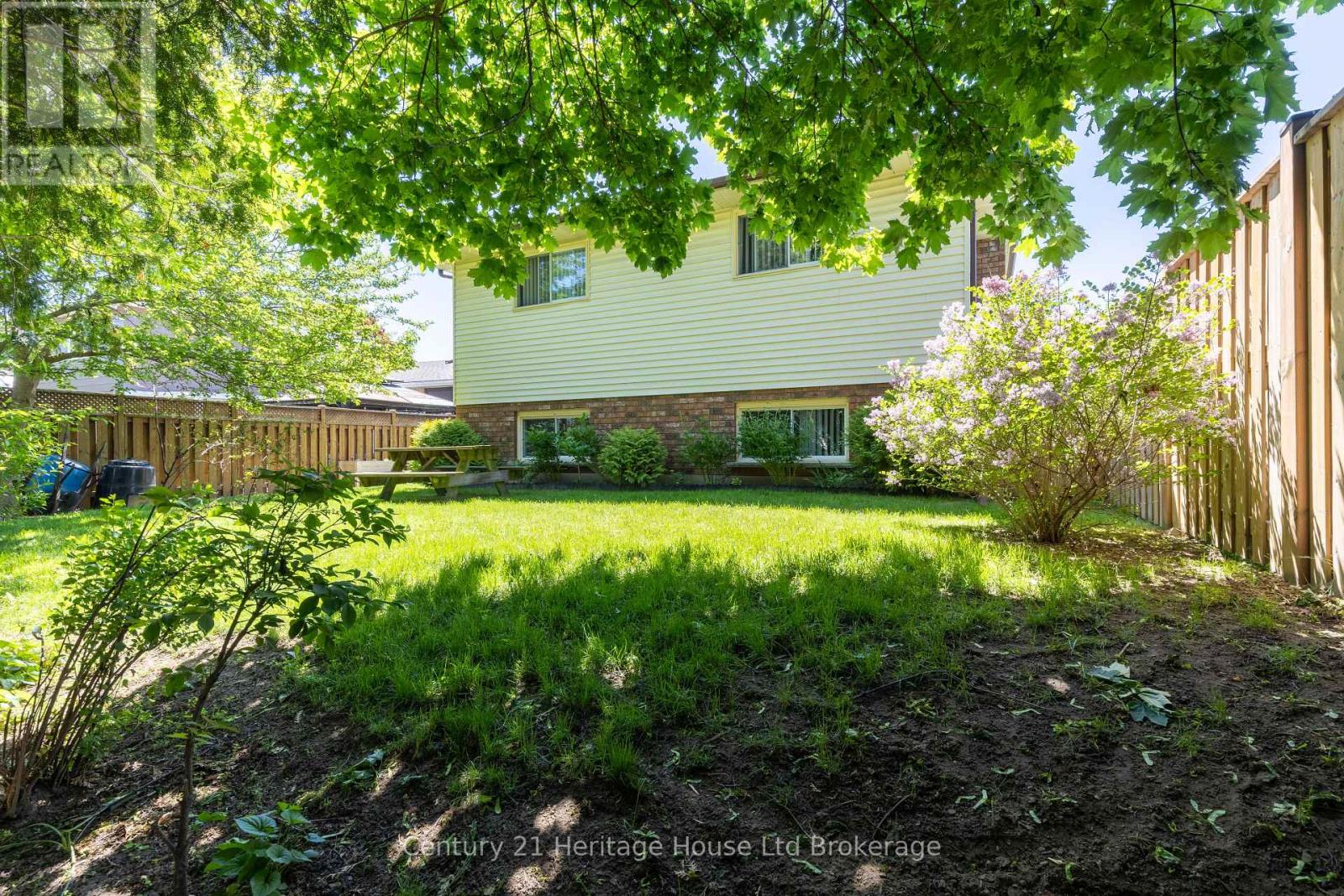 12 Spartan Drive, Brantford, Ontario  N3R 6C7 - Photo 37 - X13235924