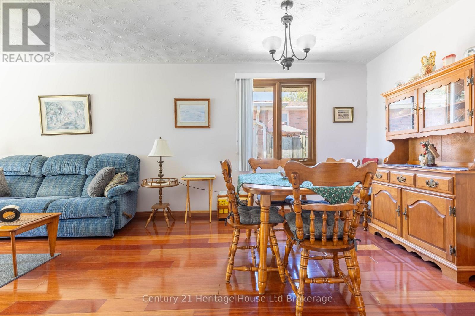 12 Spartan Drive, Brantford, Ontario  N3R 6C7 - Photo 7 - X13235924
