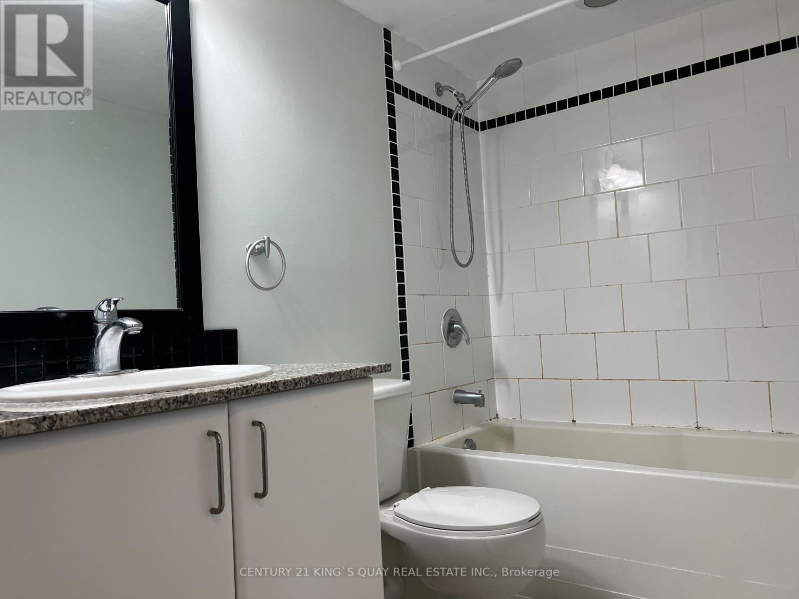 2711 - 33 Sheppard Avenue E, Toronto, Ontario  M2N 7K1 - Photo 5 - C13234088