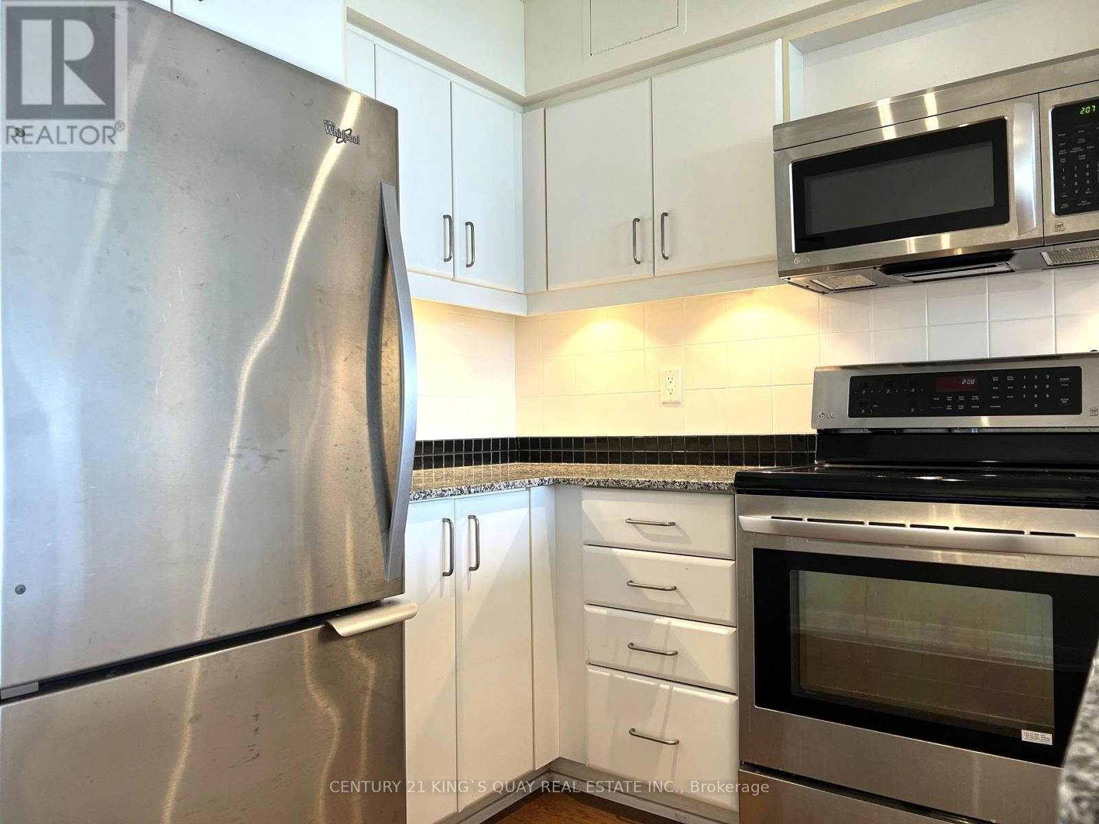 2711 - 33 Sheppard Avenue E, Toronto, Ontario  M2N 7K1 - Photo 9 - C13234088