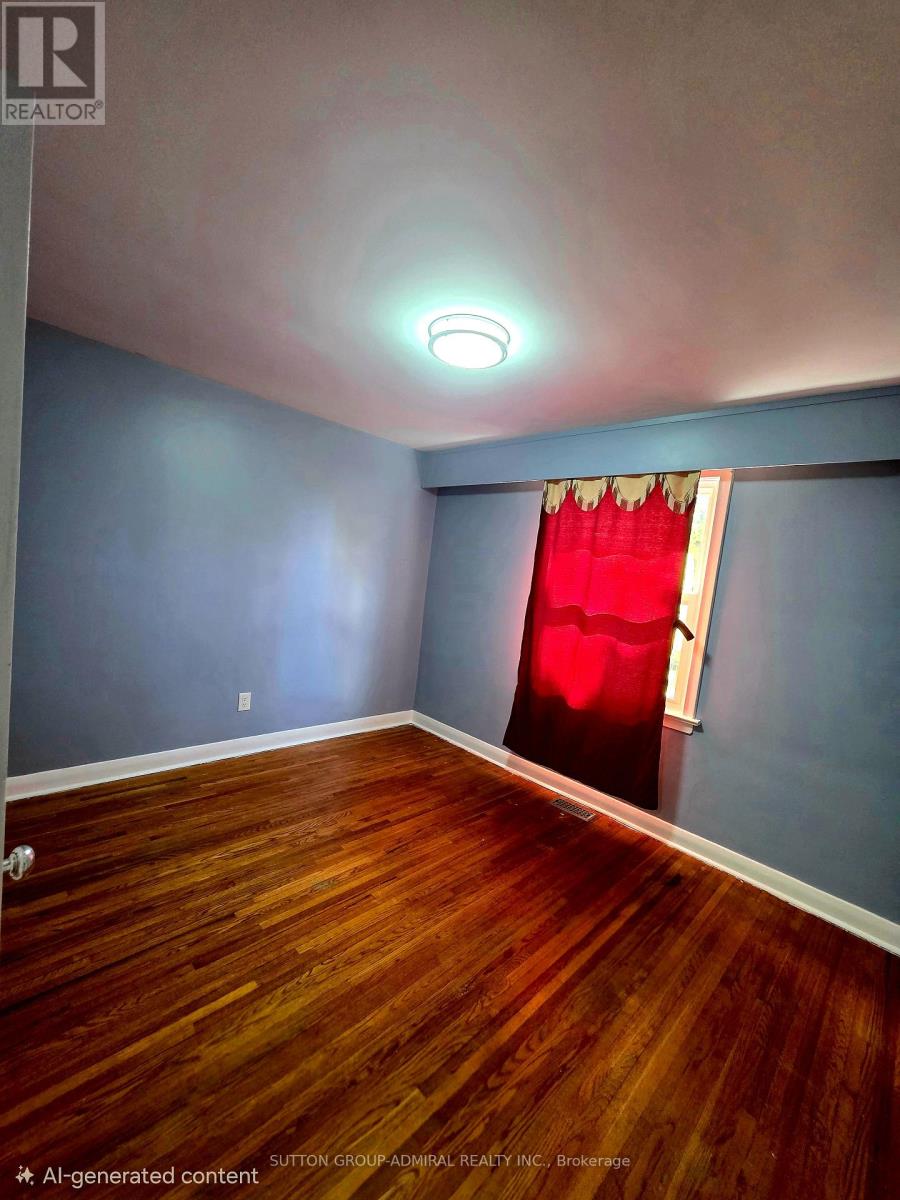 Main Flr - 34 Crocus Drive, Toronto, Ontario  M1R 4S6 - Photo 16 - E13006660