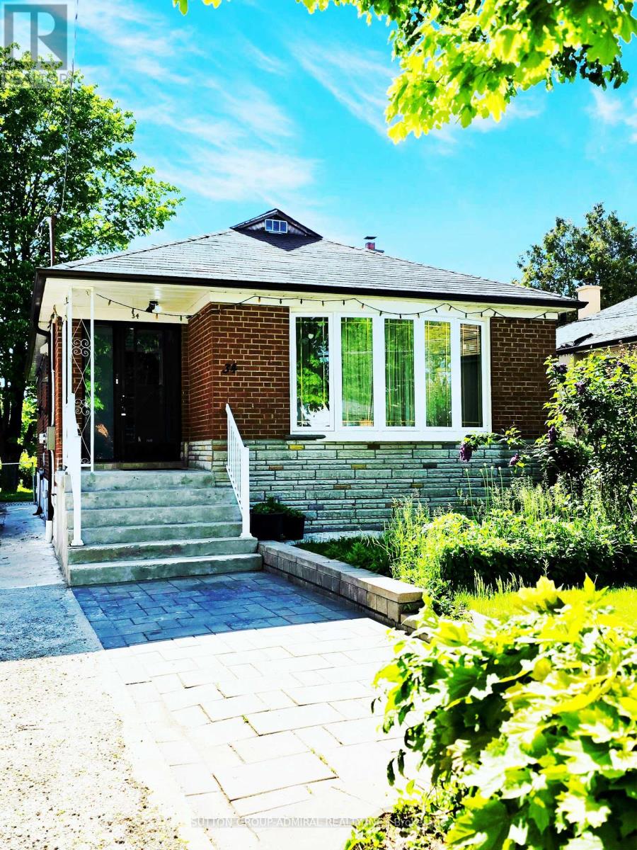 Main Flr - 34 Crocus Drive, Toronto, Ontario  M1R 4S6 - Photo 2 - E13006660