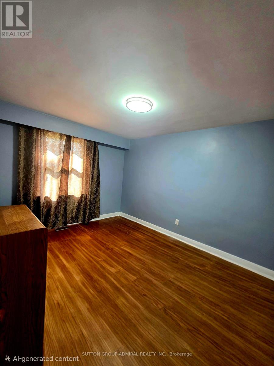 Main Flr - 34 Crocus Drive, Toronto, Ontario  M1R 4S6 - Photo 15 - E13006660