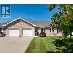 1832 BANWELL, Windsor, Ontario