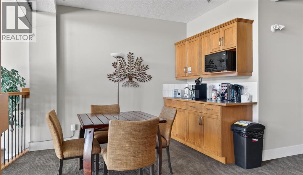 203, 77 George Fox Trail, Cochrane, Alberta  T4C 0N1 - Photo 18 - A2295000