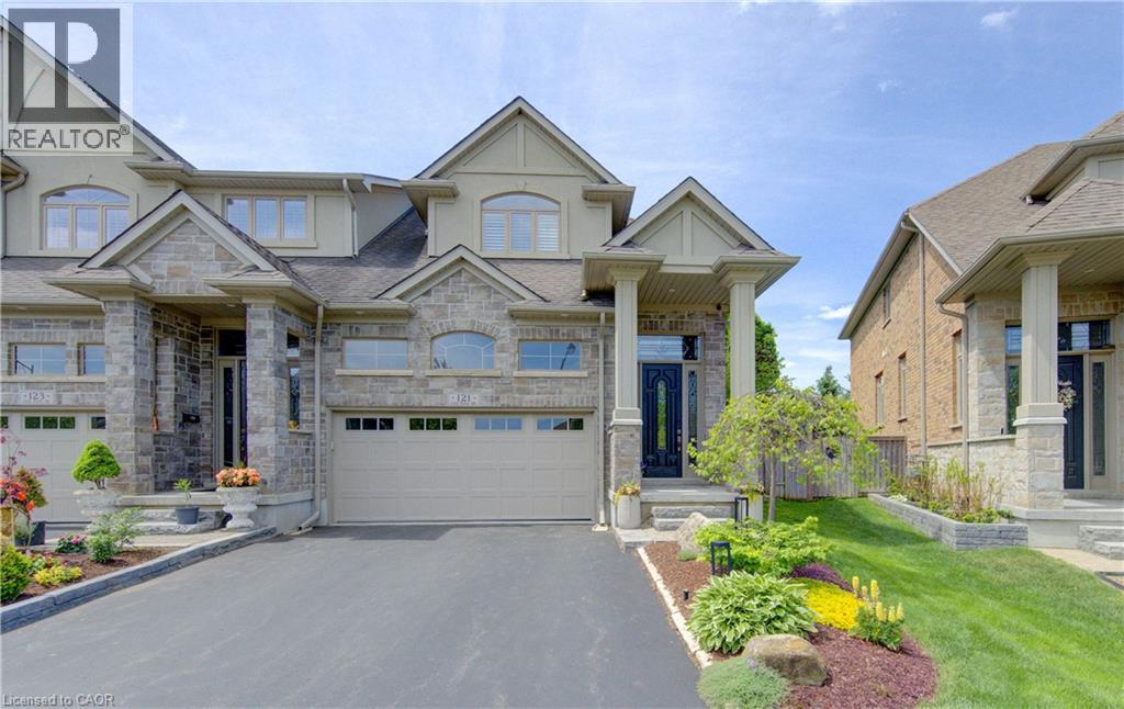 121 Oak Park Drive, Waterloo, Ontario  N2K 0B3 - Photo 2 - 40835766
