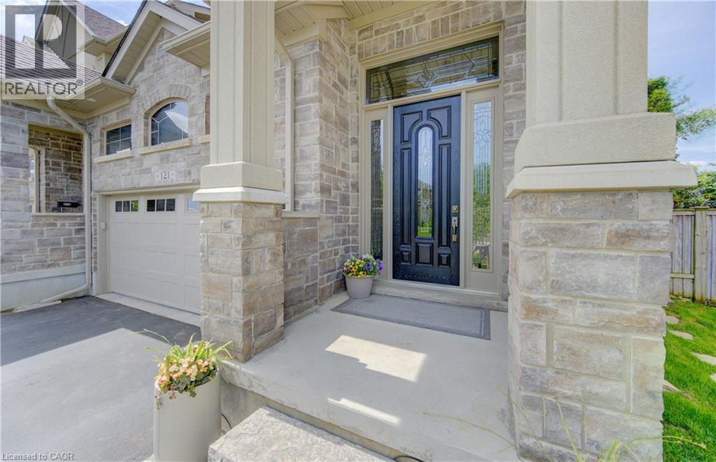 121 Oak Park Drive, Waterloo, Ontario  N2K 0B3 - Photo 4 - 40835766