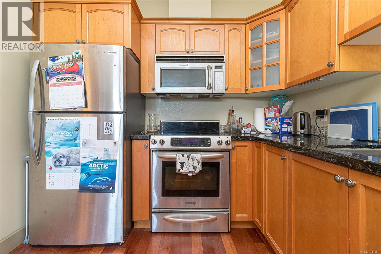 Listing image 14