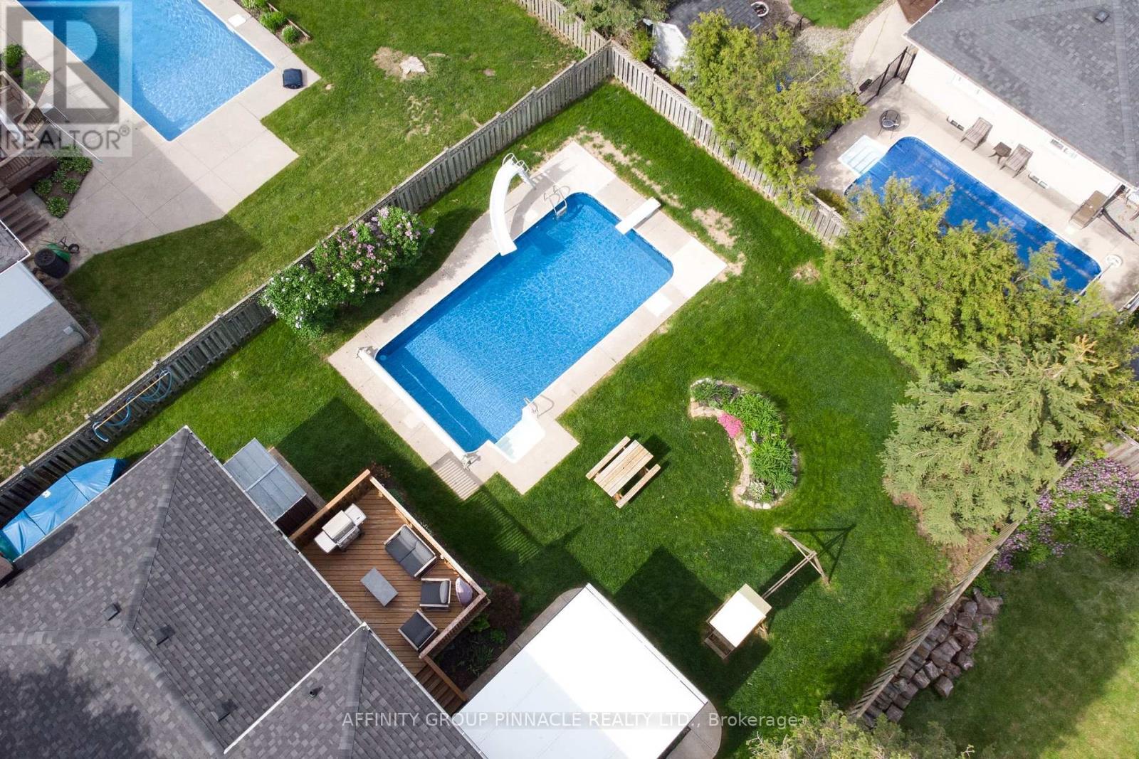 17 Edgewood Drive E, Kawartha Lakes, Ontario  K9V 4W2 - Photo 40 - X13235908