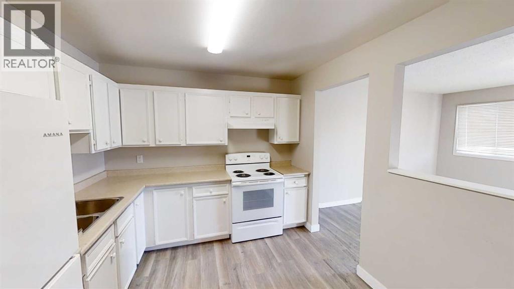 305, 10201 108 Avenue, Grande Prairie, Alberta  T8V 1P4 - Photo 3 - A2317555