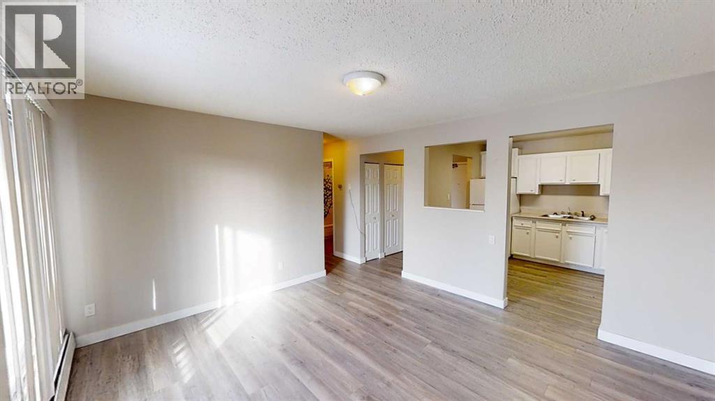 305, 10201 108 Avenue, Grande Prairie, Alberta  T8V 1P4 - Photo 5 - A2317555