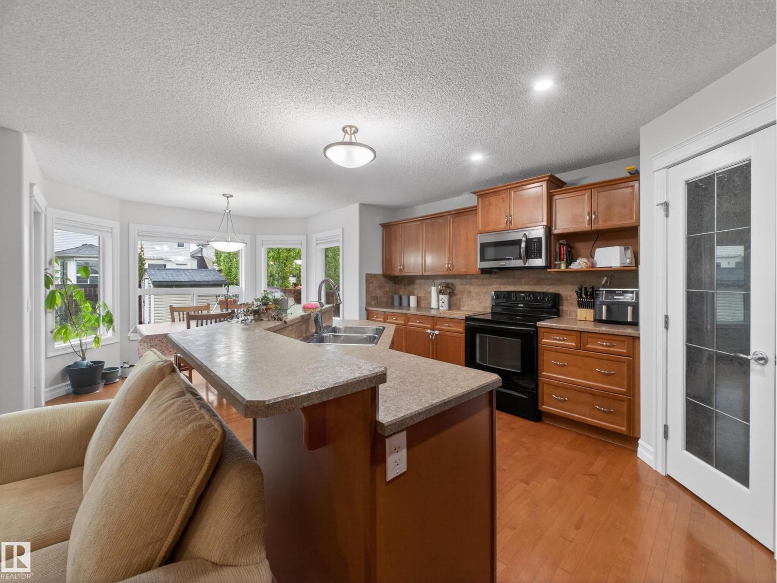 72 Foxboro Ru, Sherwood Park, Alberta  T8A 6N9 - Photo 11 - E4491513