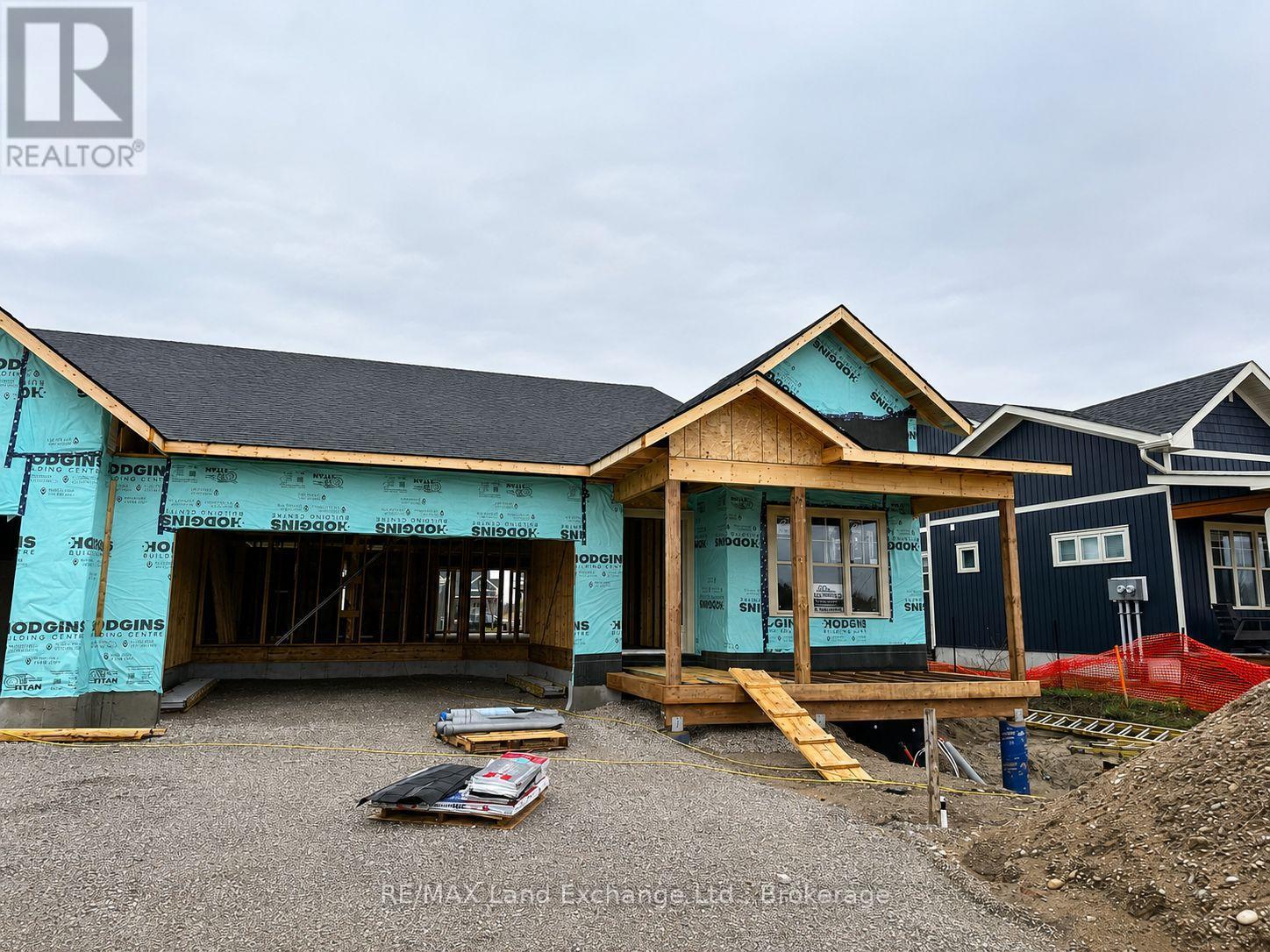 94 Eagle Court, Saugeen Shores, Ontario N0H 2C3 - Photo 3 - X13236102