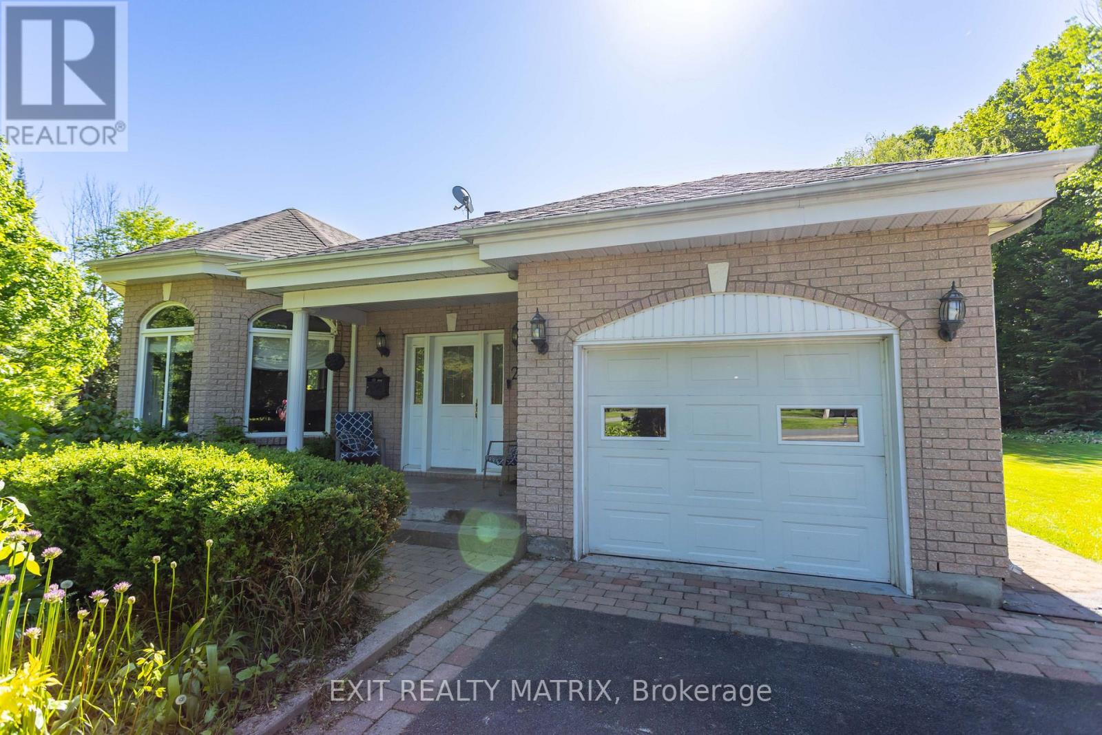 2779 MAPLEWOOD DRIVE, Champlain, Ontario
