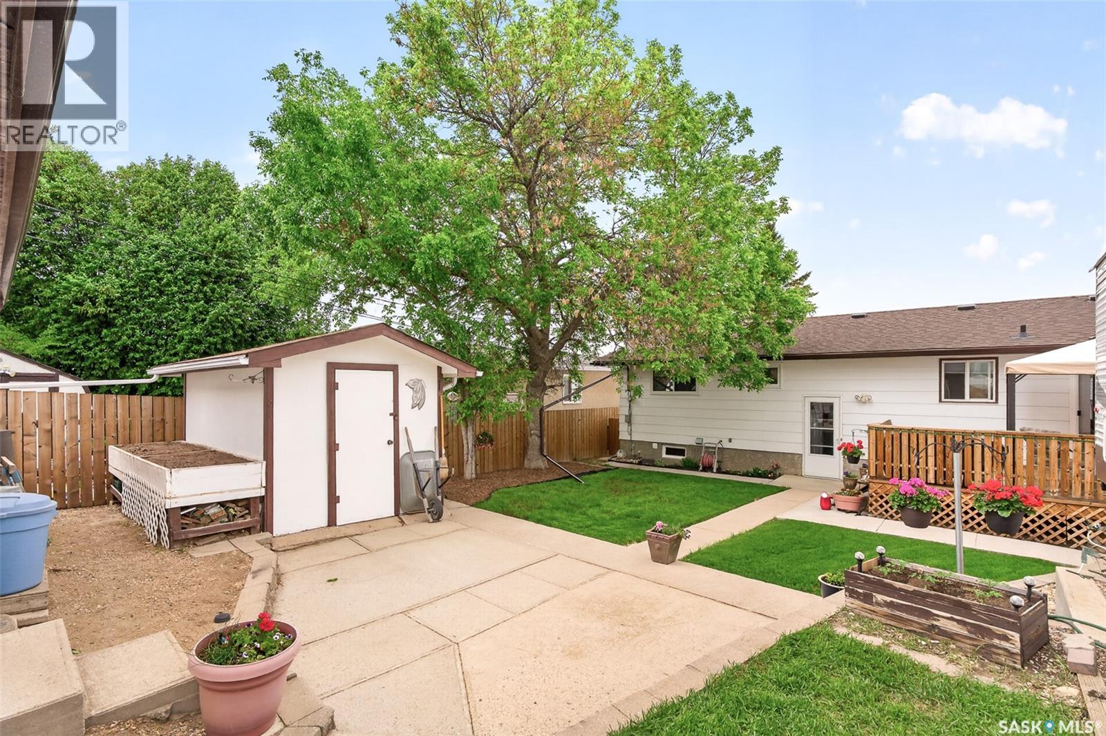 1031 Ross Street E, Moose Jaw, Saskatchewan  S6H 7H4 - Photo 59 - SK038085